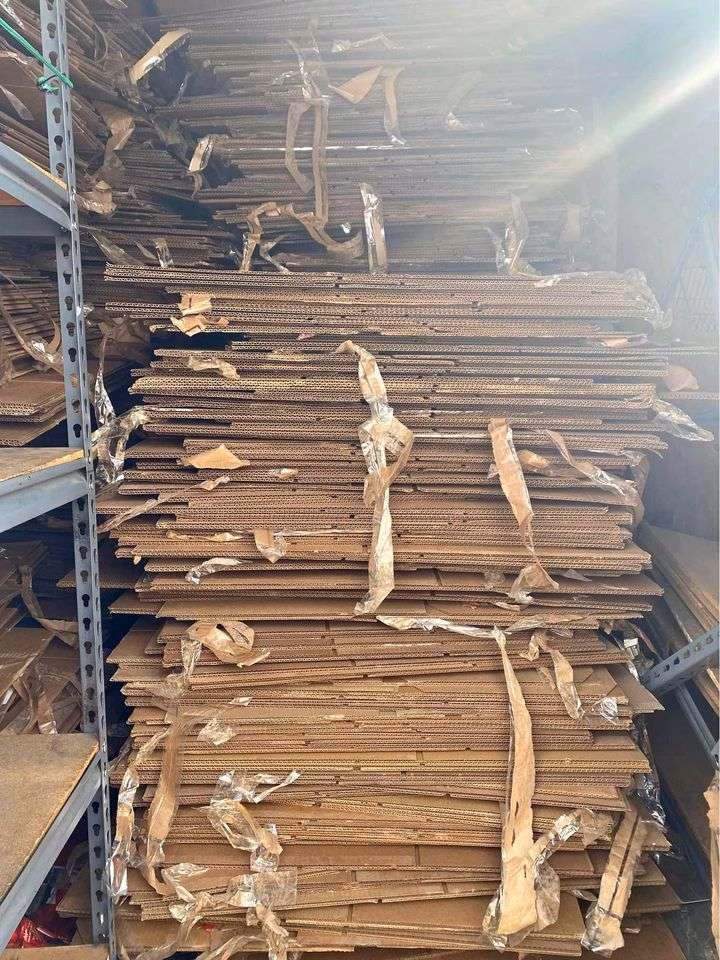 33186 - Miami FL - Bulk Bins (gaylord) 48 x 40 x 39 Boxes – gallery image 2