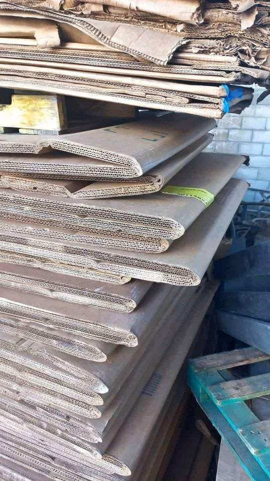 48219 (Detroit MI) - 5 Wall Octagon Gaylord Bulk Boxes – gallery image 1